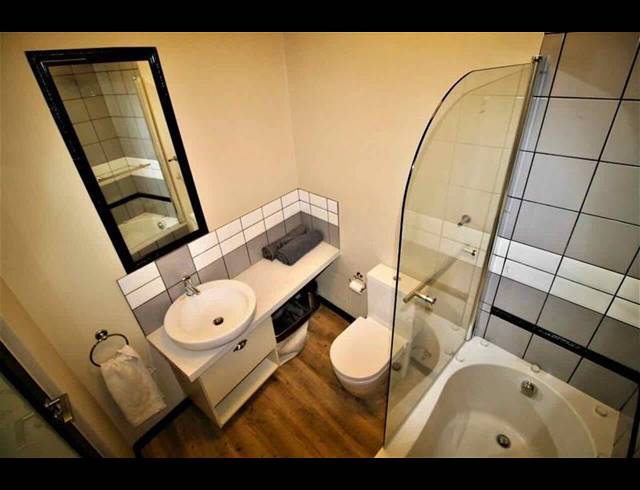 2 BEDROOM APARTMENT FOR SALE IN ROSEBANK